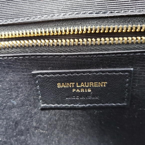 100% Auth YSL Large Envelope Shoulder Bag - Picture 13 of 16